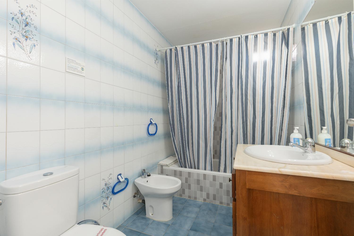 Villa Mares Cala En Porter  Bagian luar foto
